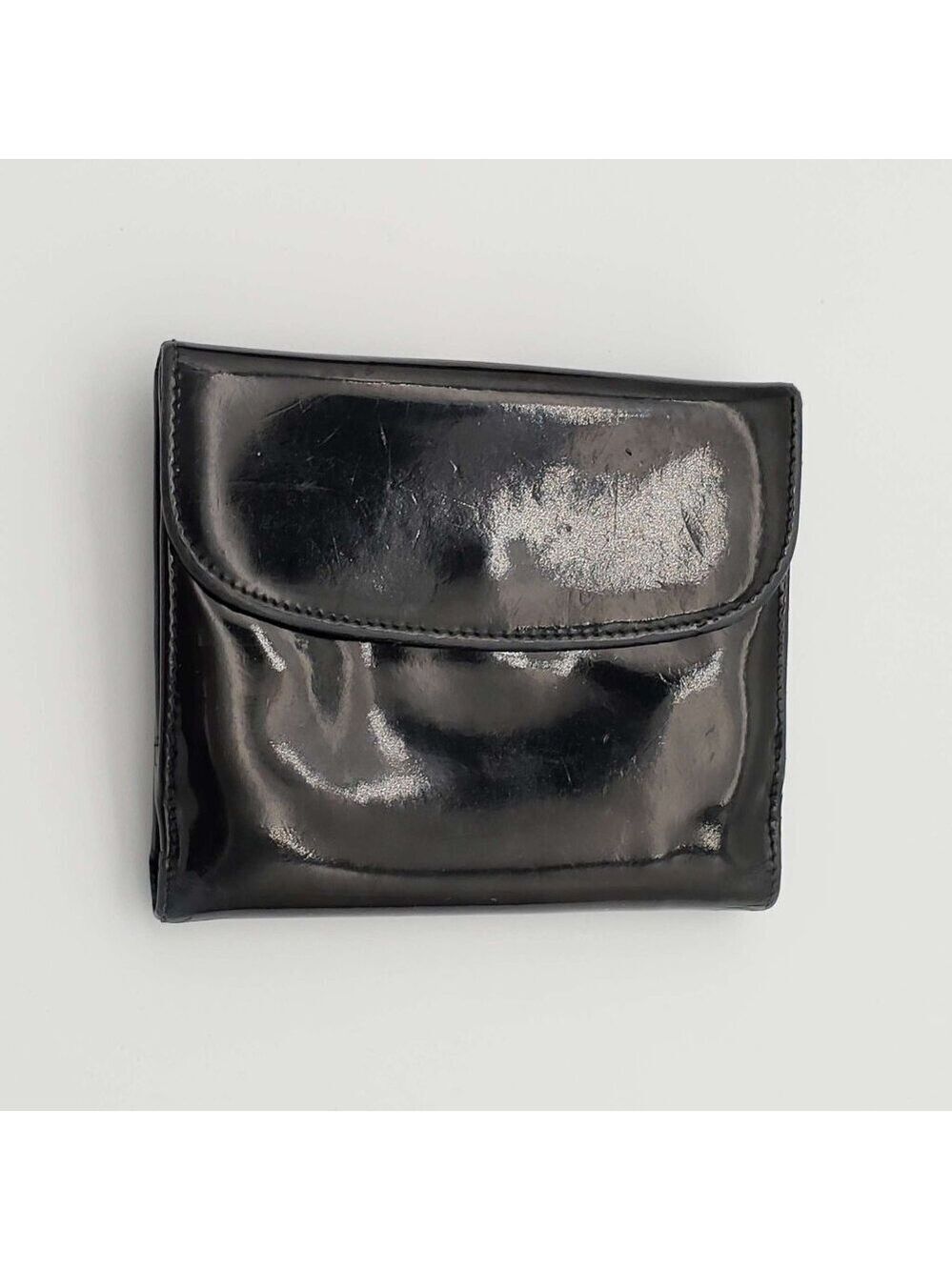100% Authentic Gucci Leather Wallet 30-101724 - Picture 2 of 11